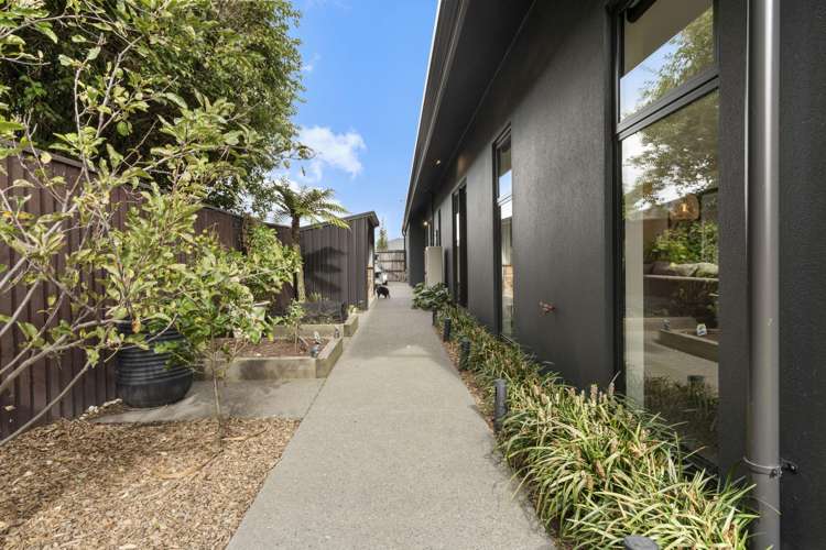 6 Banded Place Rolleston_53