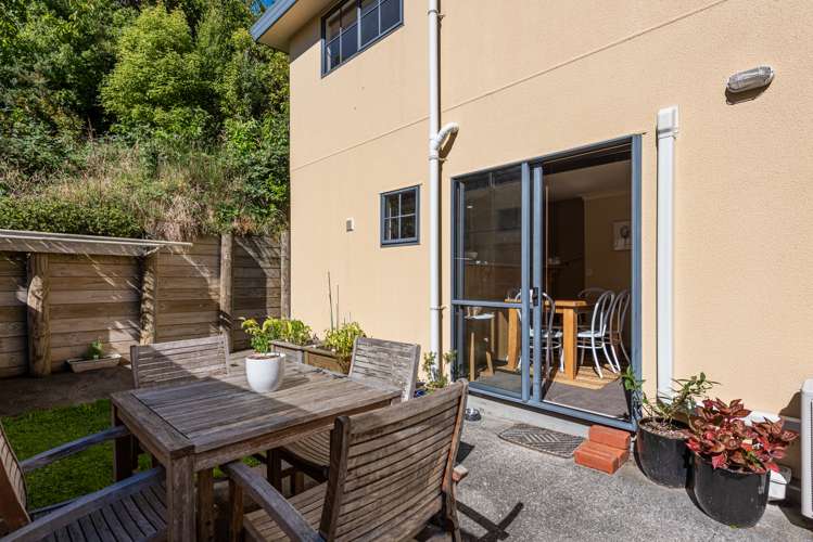 73 Woodhouse Avenue Karori_15