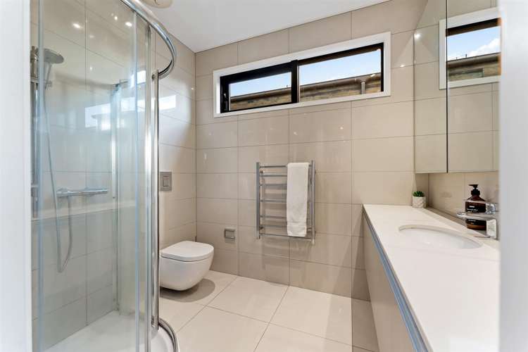 6 Taiawa Place Omaha_13