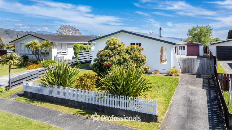 35 Tacoma Drive Totara Park_3