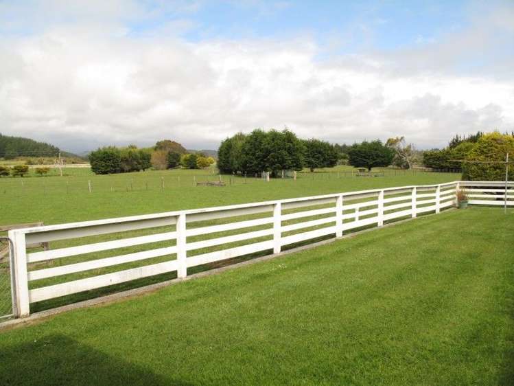 27 Cooper Road Gladstone_24