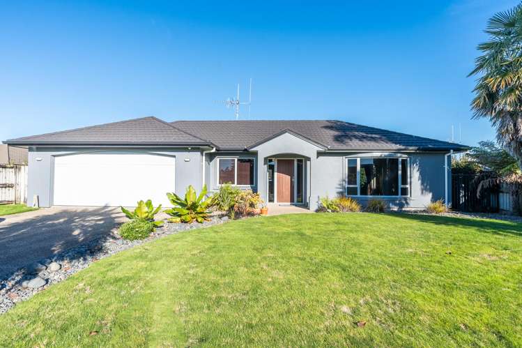 10 Burgundy Court Rototuna_1