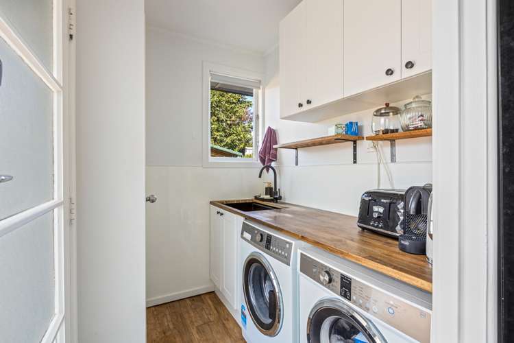 58 Vodanovich Road Te Atatu South_16