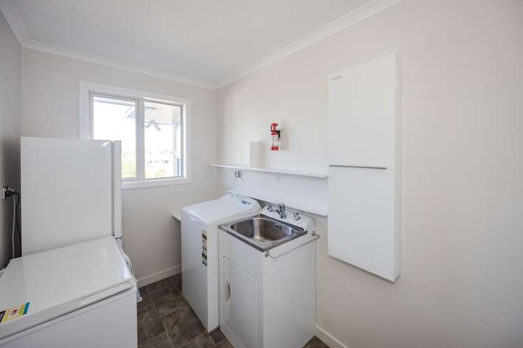 62 Essex Street Weston_19