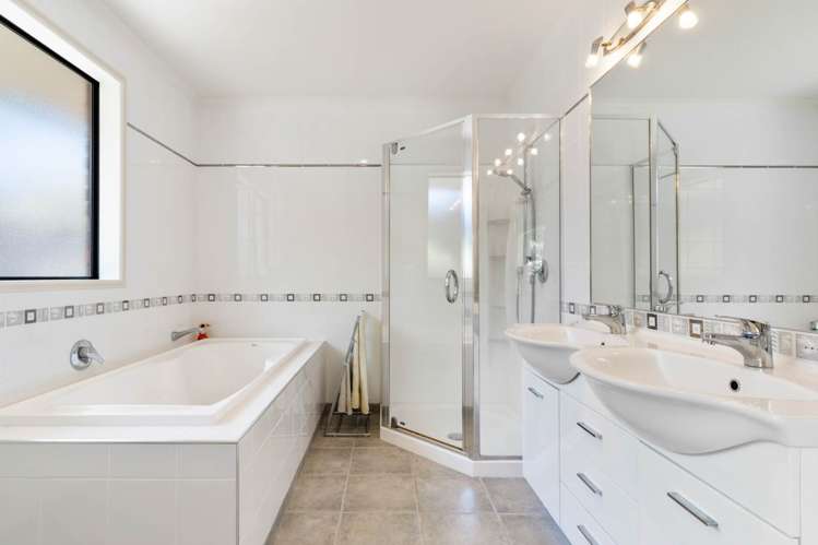 46 Twin Oak Avenue Papamoa_15