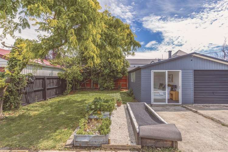 65 Randolph Steet Woolston_14