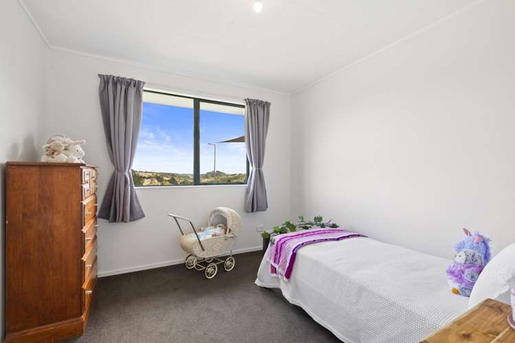 151 Chamberlain Road Bombay_11