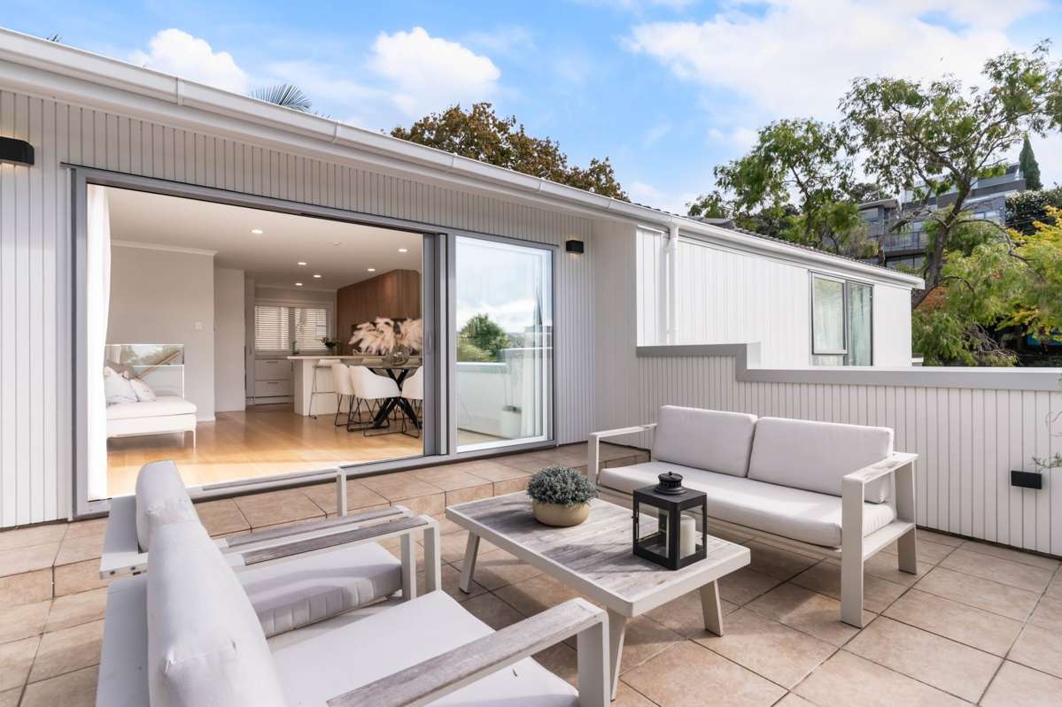 2/1 Taranaki Road_2