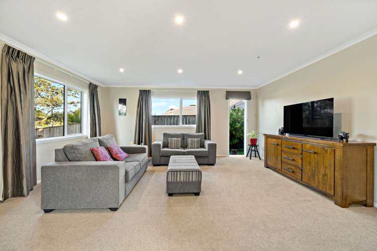 37 Maygrove Drive Orewa_14