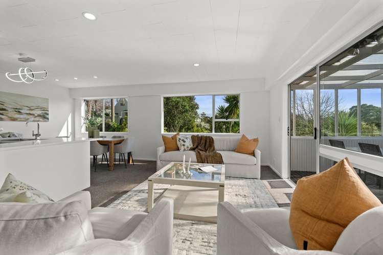 25 Dobell Road Stanmore Bay_7