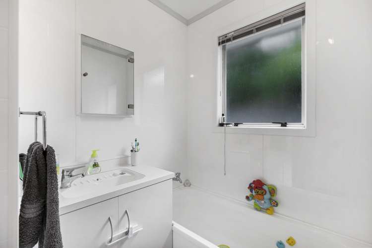 5 Phoenix Place Dinsdale_9