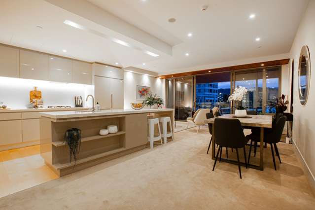 Unique Luxury Living On The Waterfront