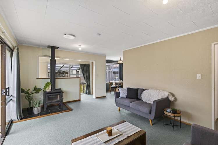 8 Silby Street Waitara_9