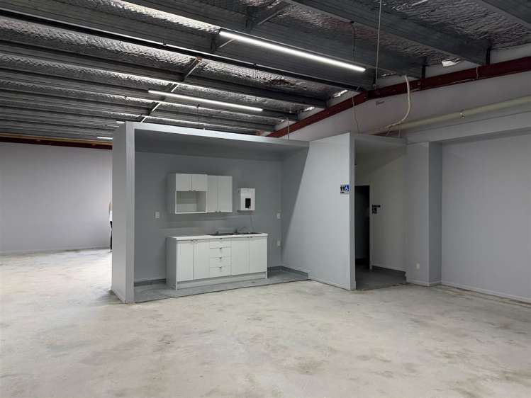 Level 1B, 129 Tory Street Te Aro_2