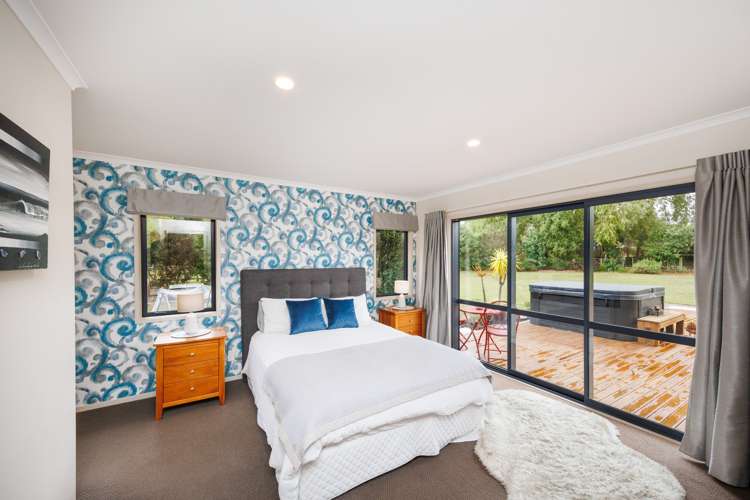 179 Watershed Road Bunnythorpe_13