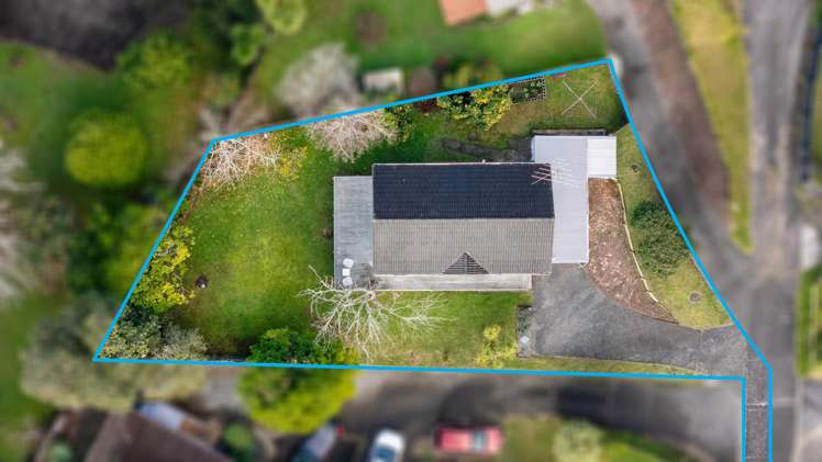 1/70 Ayton Drive Totara Vale_28