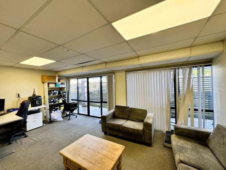 21 Bealey Avenue Merivale_10