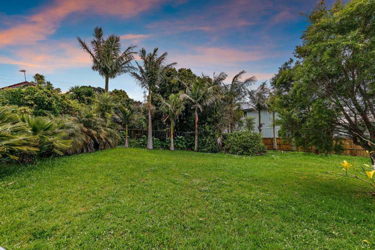 26 Royal View Road Te Atatu South_11