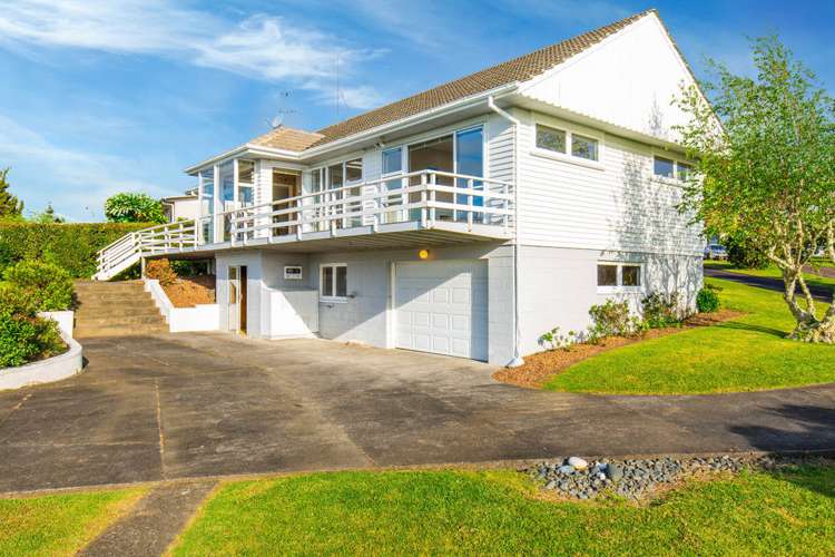 19 Murray Road Te Atatu Peninsula_15