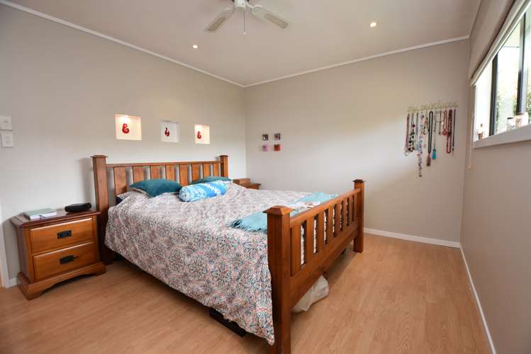 12 Moreton Road Carterton_7