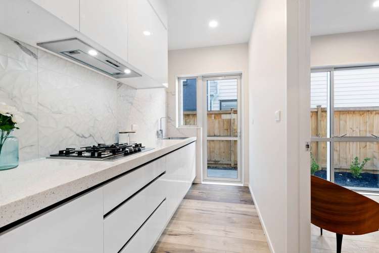 38 Nightingale Road Flat Bush_5