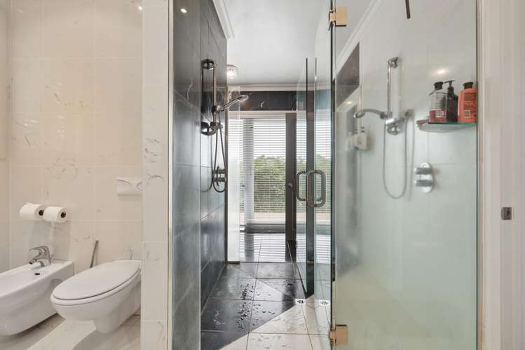 287 Lund Road Aongatete_12