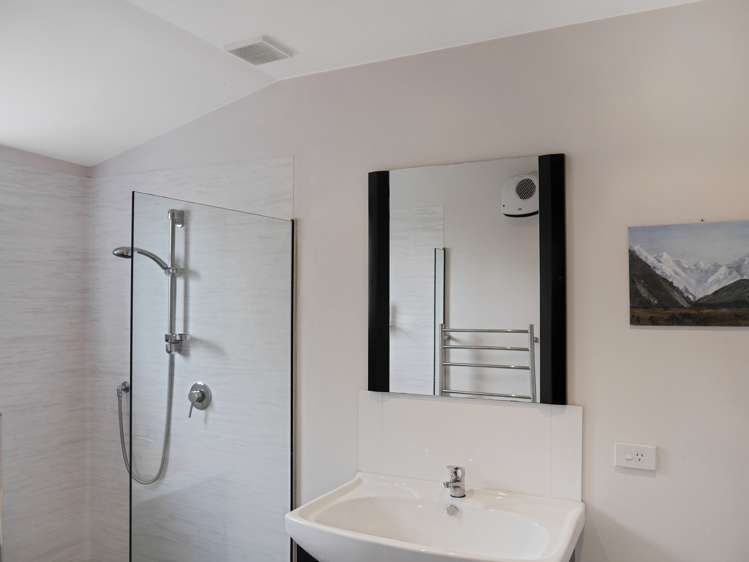 Irishman Drive Twizel_15