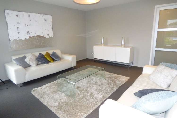 1 Sampson Avenue Waiwhakaiho_8