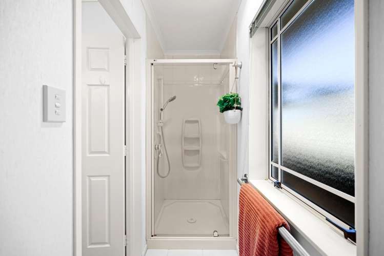 13 Blairgowrie Place Rototuna North_13