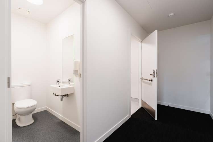 139 Moray Place Dunedin Central_16