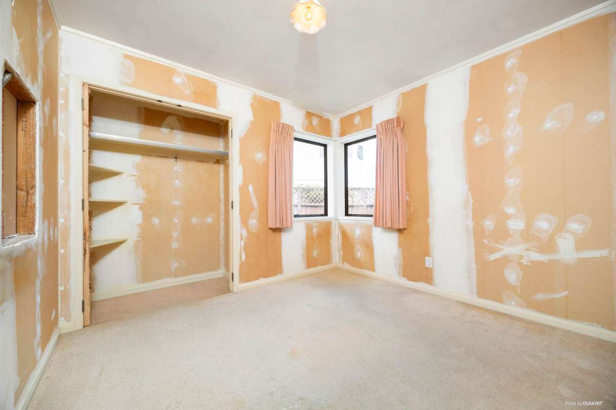 1/4 Basilton Close_2