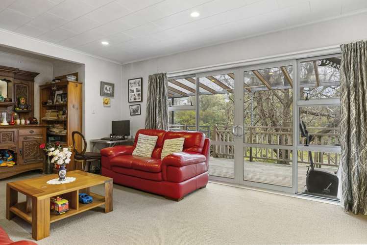 84 Taharepa Road Hilltop_2