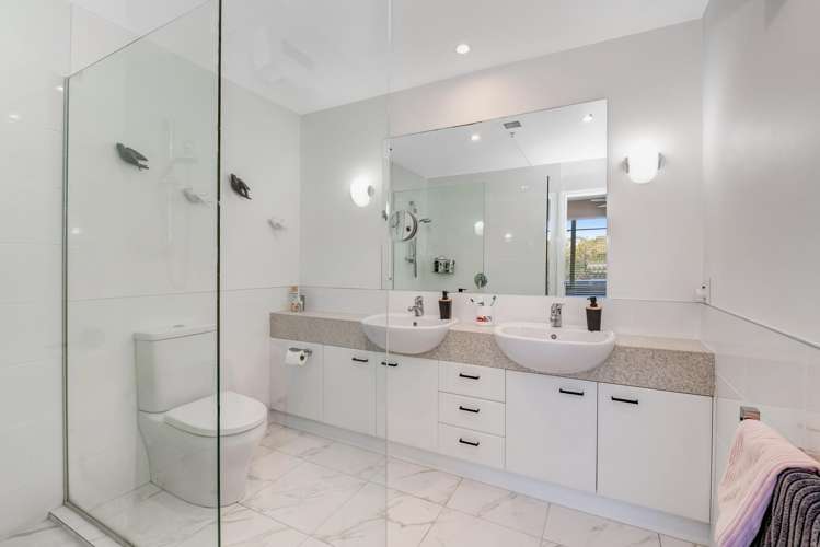 41 Waterside Crescent Gulf Harbour_16