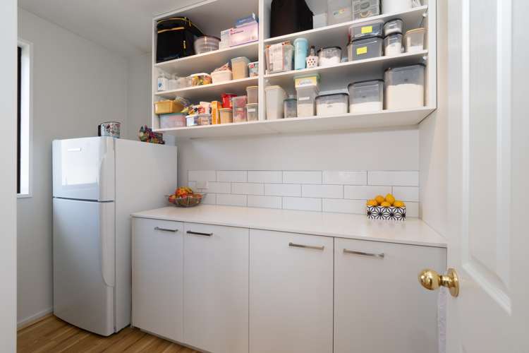 347 Milton Road South Elgin_5