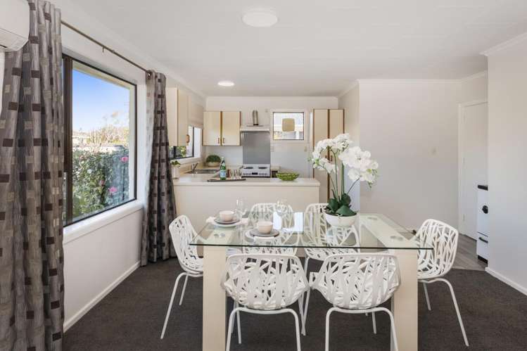 11 and 11A Eglinton Street_0