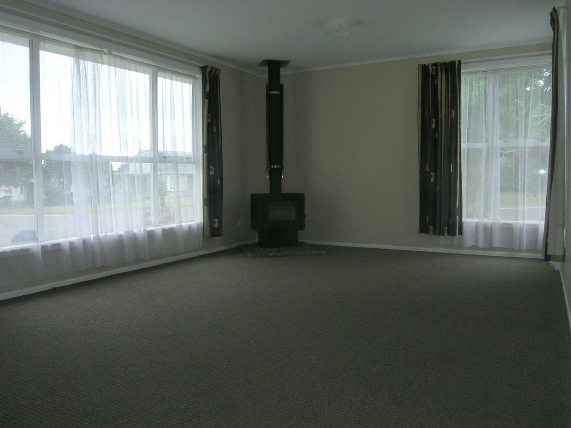 213 Tyndall Road Outer Kaiti Gisborne District Houses for Sale