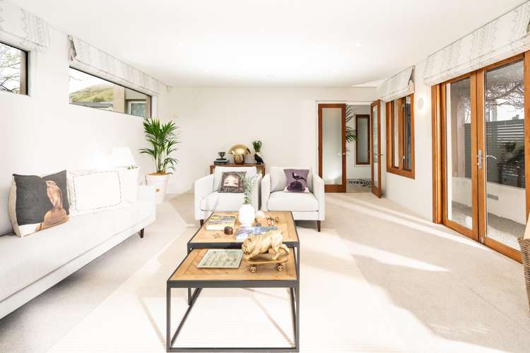 51 Amesbury Drive Churton Park_21