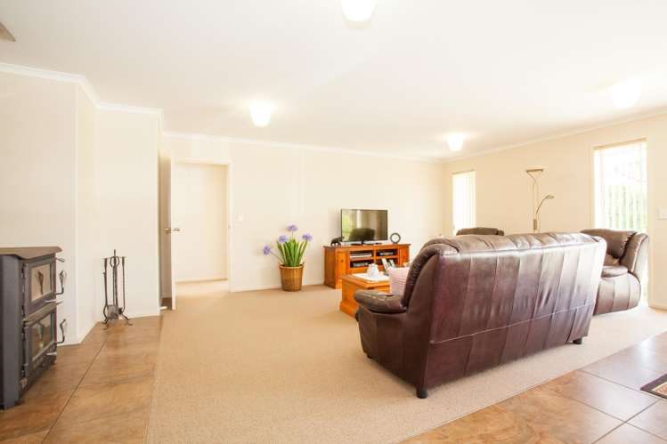 526 Waitetuna Valley Road Raglan_10