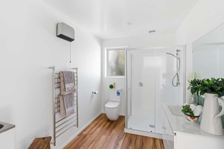 69a and 69b Smith Street Woolston_9
