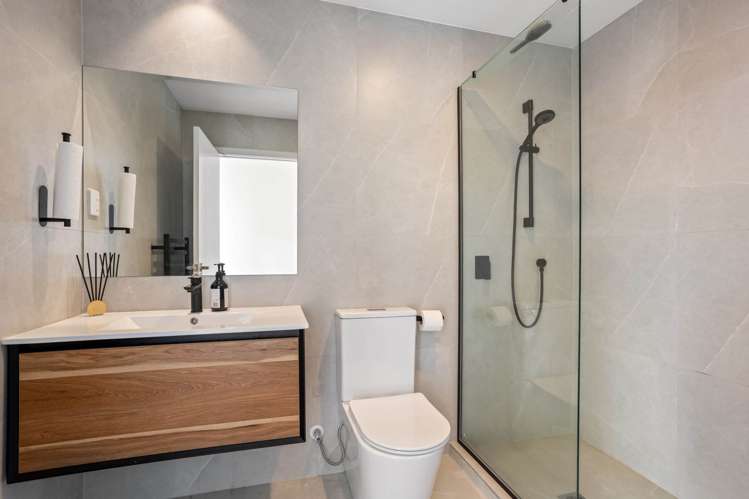 1/278 East Coast Road Forrest Hill_14