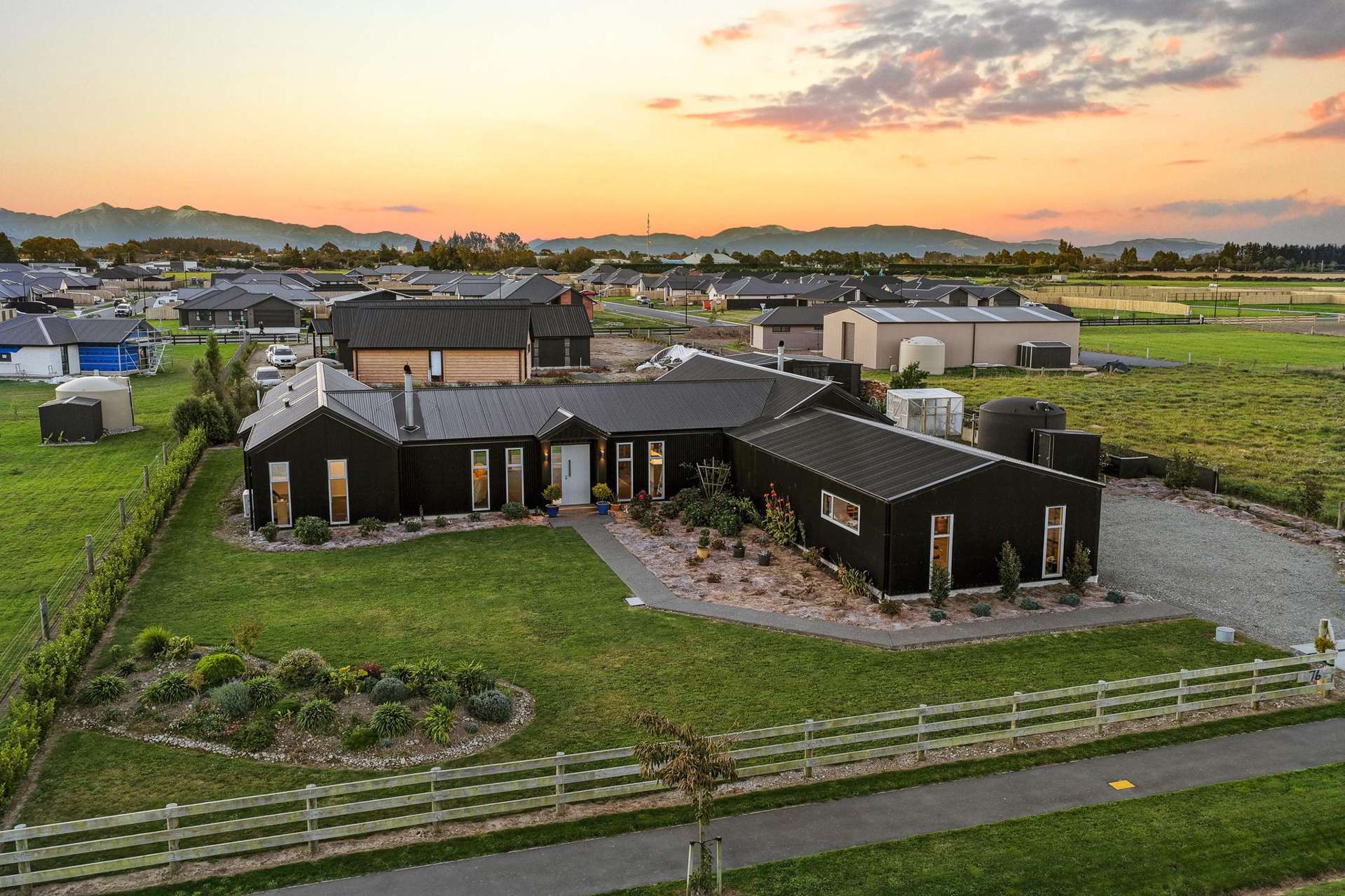 76 Summers Road Darfield_0