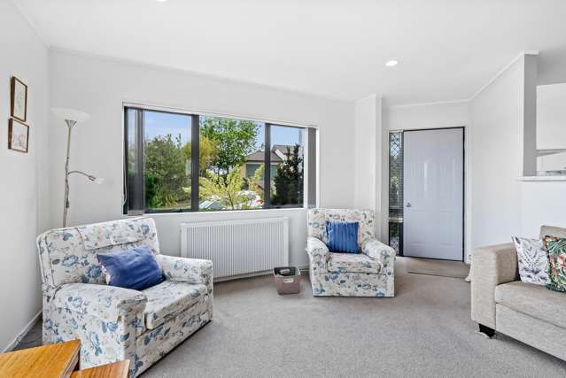 43 Ridgeway Drive Kamo_1