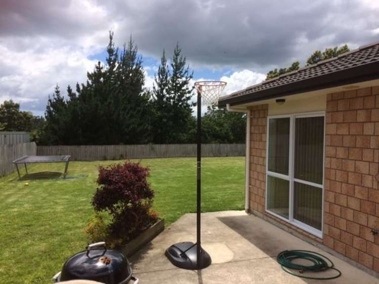 40 Merlot Drive Pyes Pa_17