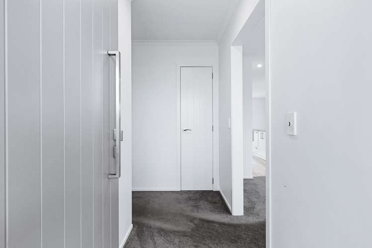 28 Bastille Court Rangatira Park_18