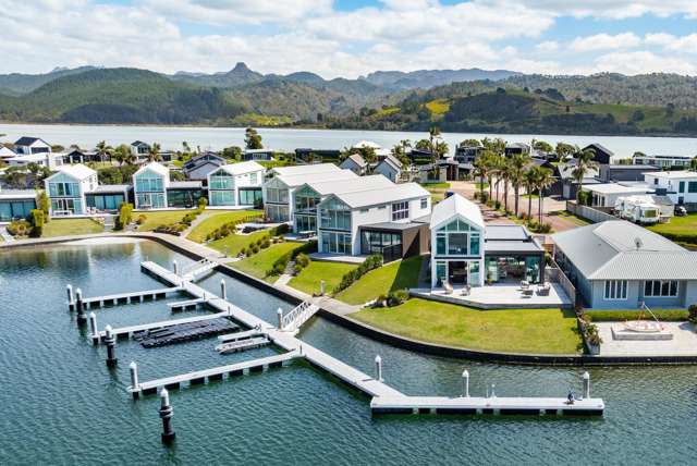 Exceptional value on the Waterways!