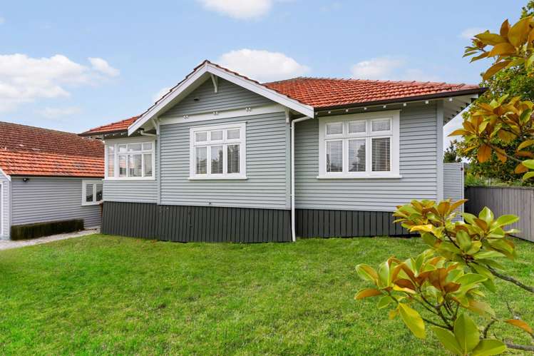 1 Cochrane Road Hobsonville_12