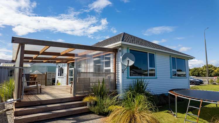 202 Weld Street Hokitika_14