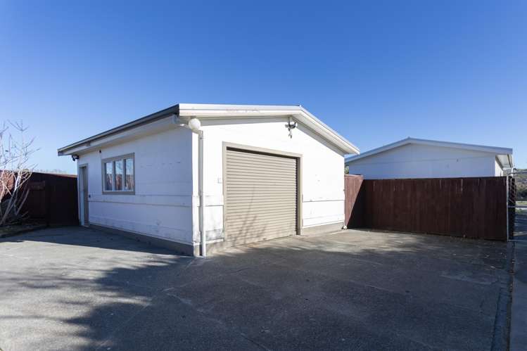 37 Frickleton Street Taradale_12