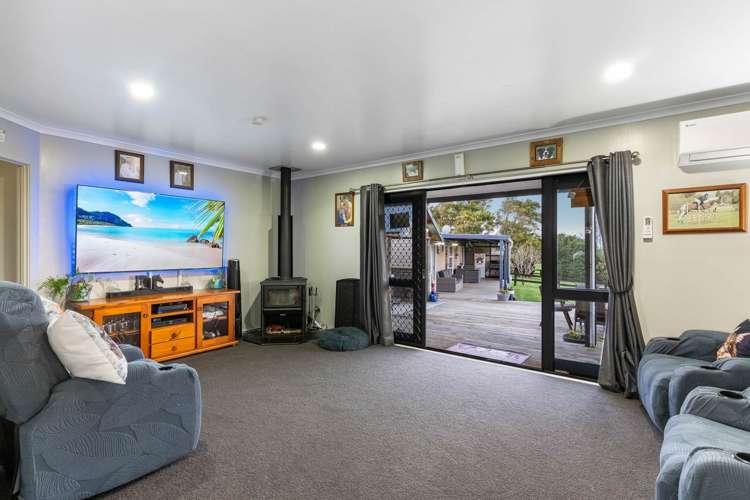 96 Westhead Road Waiuku_13