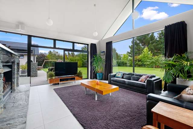 444 Aubrey Road Wanaka_3